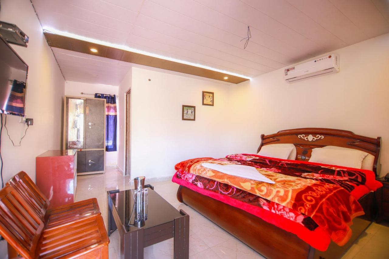 V Resorts Brv Resort Mussoorie Exterior foto